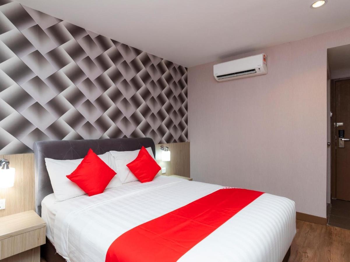 Hotel 101 Ulu Tiram Luaran gambar