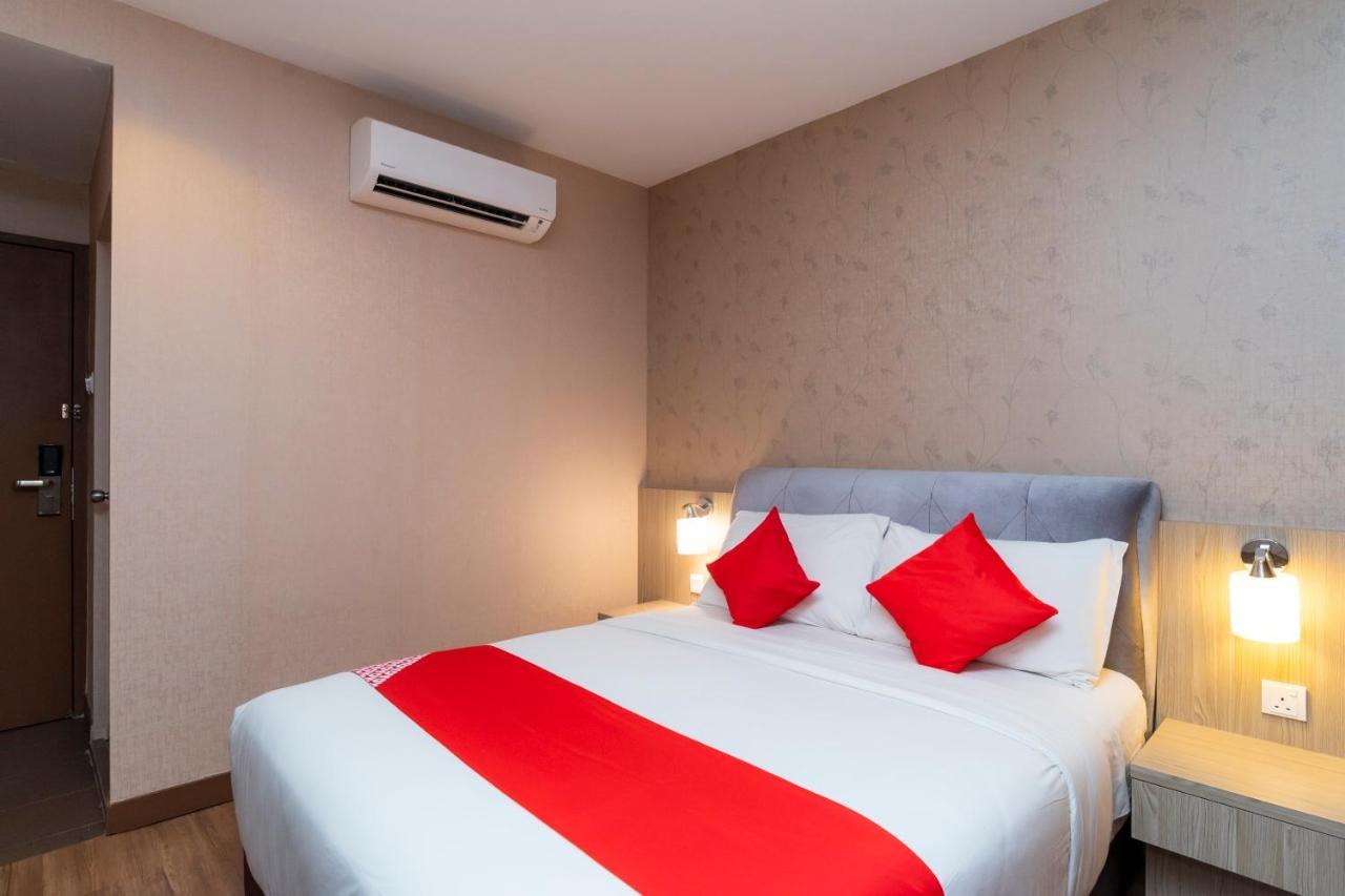 Hotel 101 Ulu Tiram Luaran gambar